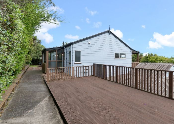  at 29 Santiago Crescent, Unsworth Heights, North Shore City, Auckland