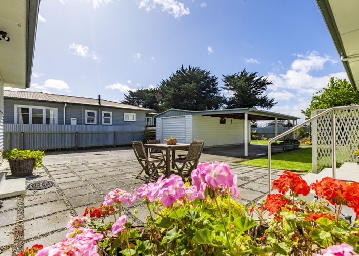  at 15 Exeter Crescent, Pirimai, Napier