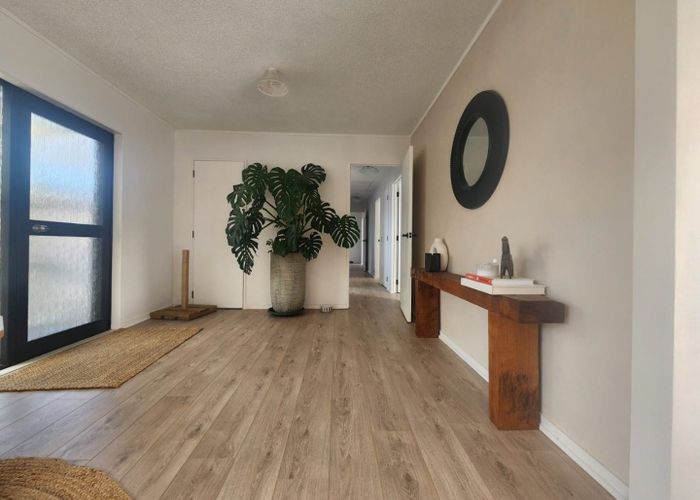  at 11 Lorelei Place, Opaheke, Papakura, Auckland