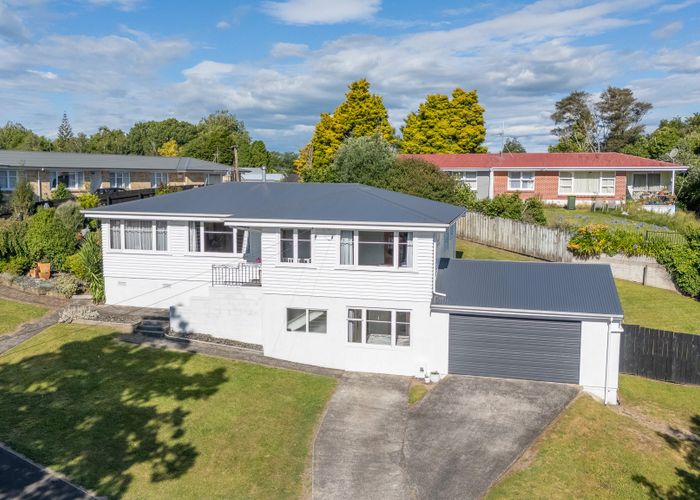  at 4 Albert Street, Hamilton East, Hamilton