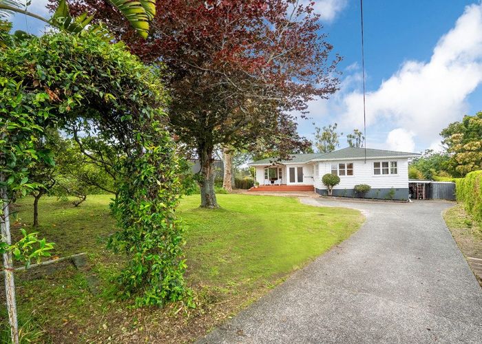  at 16 Eversleigh Road, Belmont, Auckland