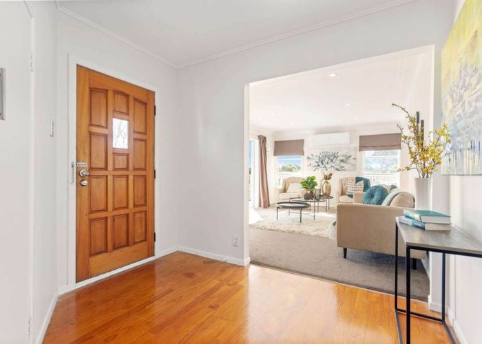  at 27 Willoughby Avenue, Howick, Auckland