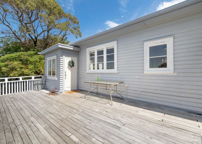  at 42 Everard Avenue, Army Bay, Whangaparaoa