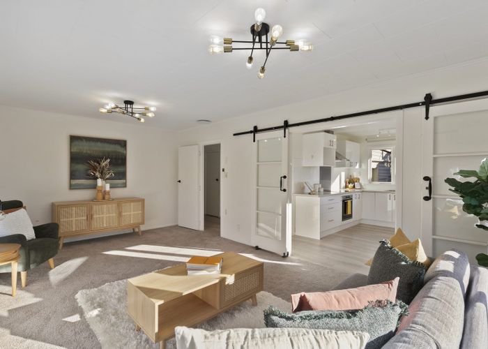  at 70 Dominion Park Street, Johnsonville, Wellington
