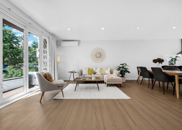  at 16 Hakawai Avenue, Takanini, Papakura, Auckland