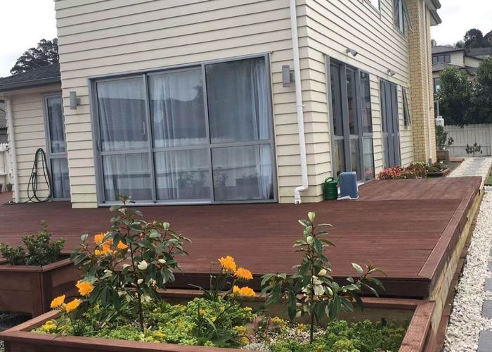  at 35 South Kensington Way, Henderson, Waitakere City, Auckland