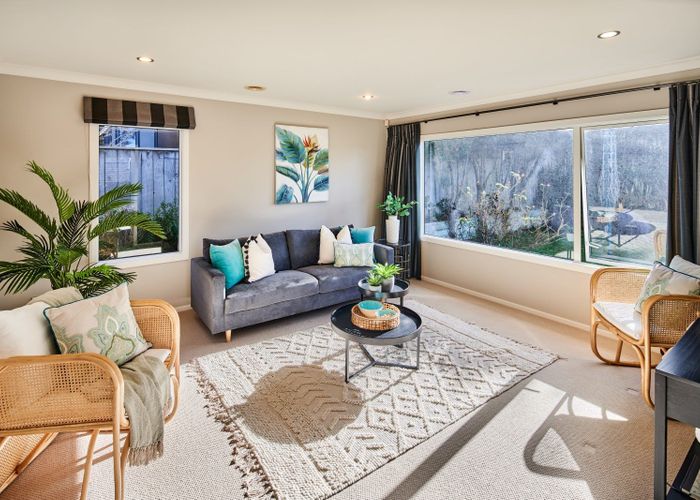  at 64 Te Puia Drive, Aotea, Porirua