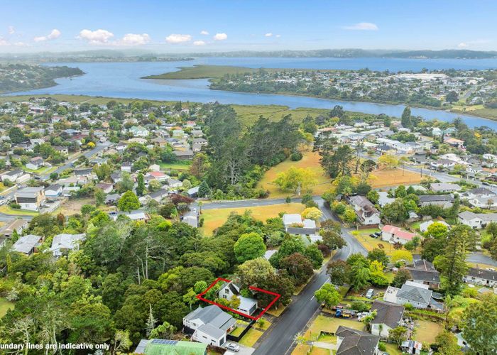  at 11 Claverdon Drive, Massey, Auckland