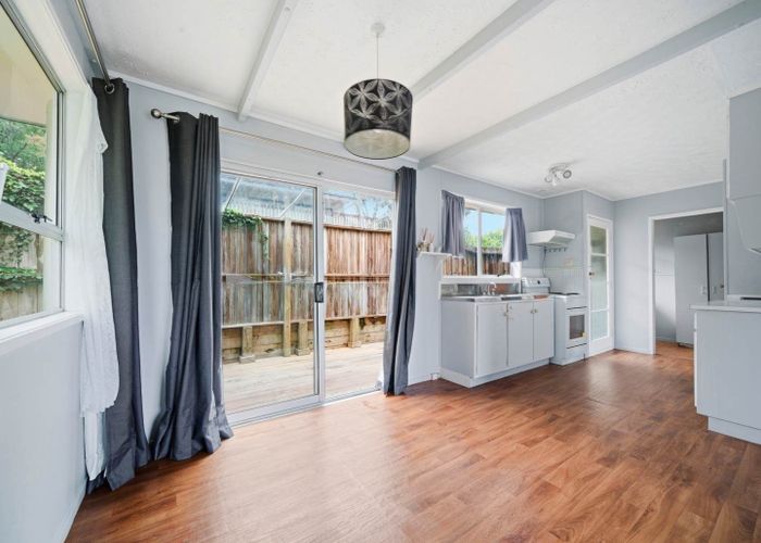  at 3 Osmond Court, Sunnyvale, Waitakere City, Auckland