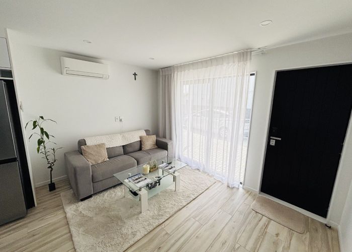  at 19C Farwood Drive, Henderson, Waitakere City, Auckland