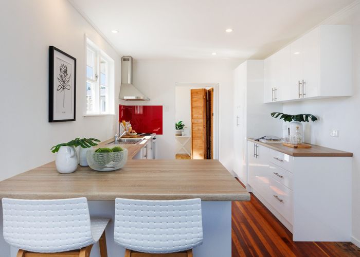  at 20 Pinedale Parade, Milson, Palmerston North, Manawatu / Whanganui