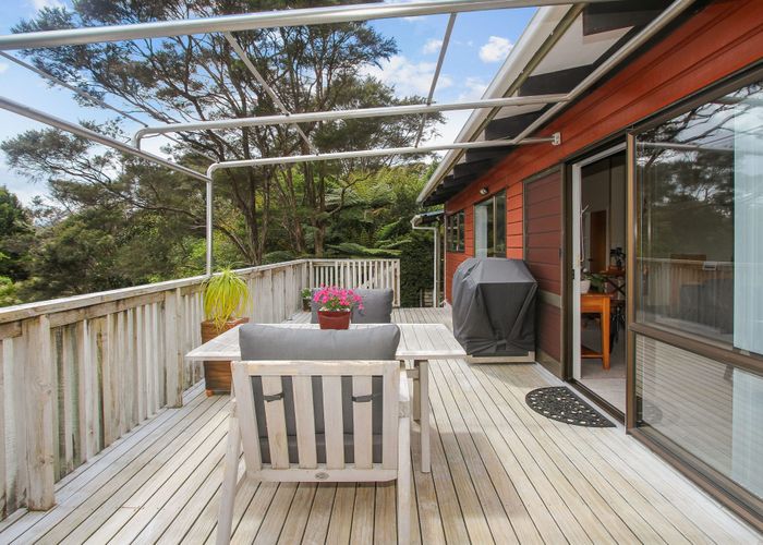  at 48 Opanuku Road, Henderson Valley, Auckland