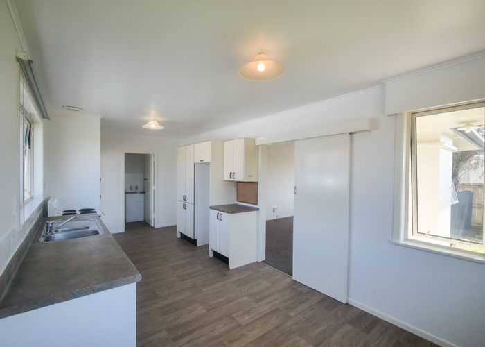  at 17 Carrington Avenue, Silverdale, Hamilton, Waikato