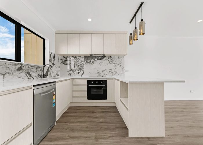  at 4/10 White Road, Manurewa, Manukau City, Auckland