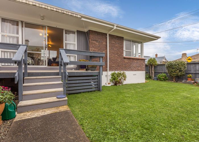  at 1/5 Erson Avenue, Royal Oak, Auckland