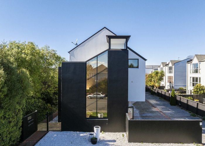  at 90 Springfield Road, St. Albans, Christchurch City, Canterbury