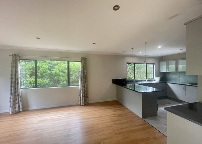  at 34 Baltersan Drive, Flat Bush, Manukau City, Auckland