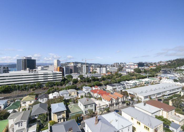  at 17/125 Grant Road, Thorndon, Wellington, Wellington