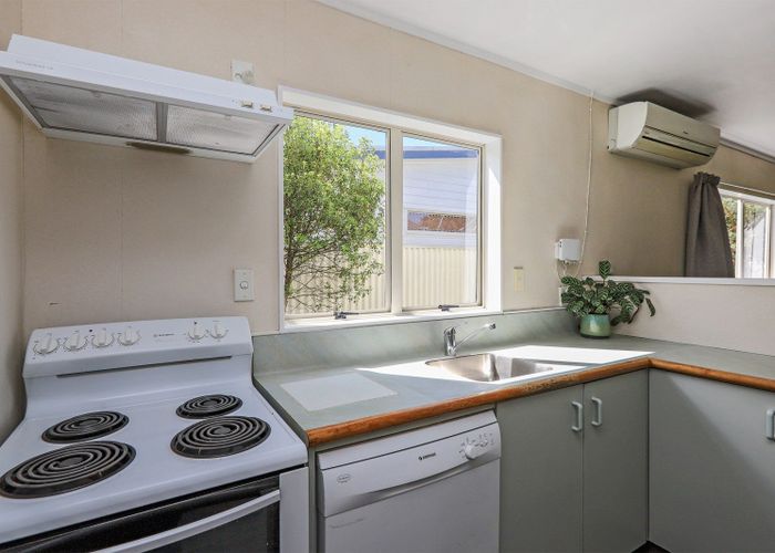  at 6A Howard Road, Taradale, Napier