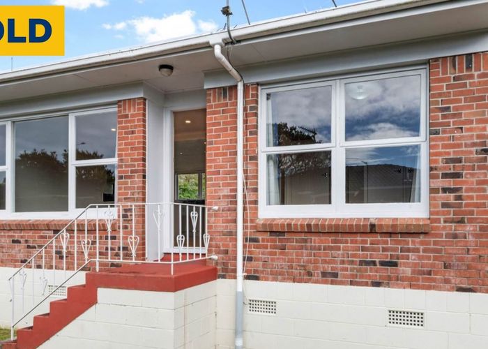  at 3/5 Esmonde Road, Takapuna, Auckland
