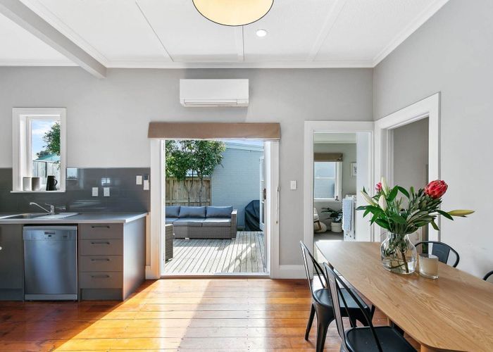  at 48 Heretaunga Avenue, Onehunga, Auckland City, Auckland