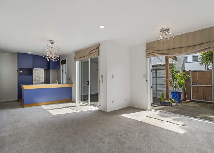 at 26/3 Wagener Place, Mount Albert, Auckland