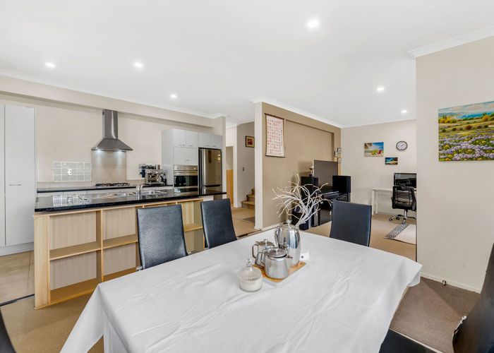  at 23 Triumph Road, Flat Bush, Manukau City, Auckland