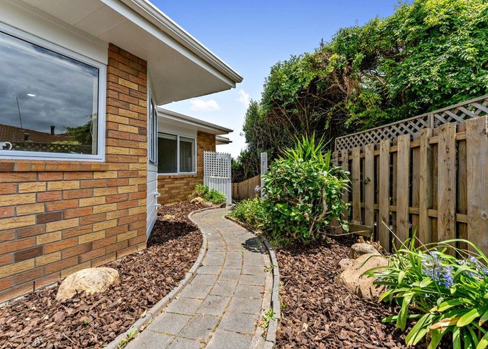  at 4/15 Edendale Road, Somerville, Manukau City, Auckland