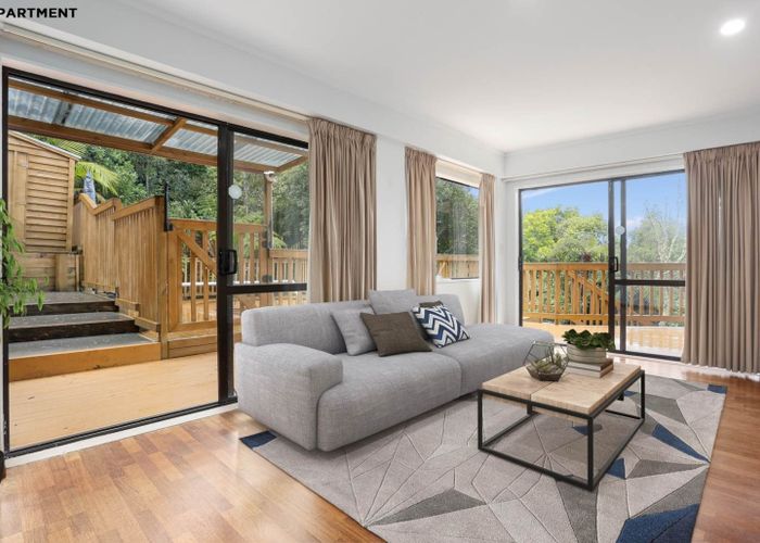  at 2/32 Moorgreen Terrace, Torbay, North Shore City, Auckland