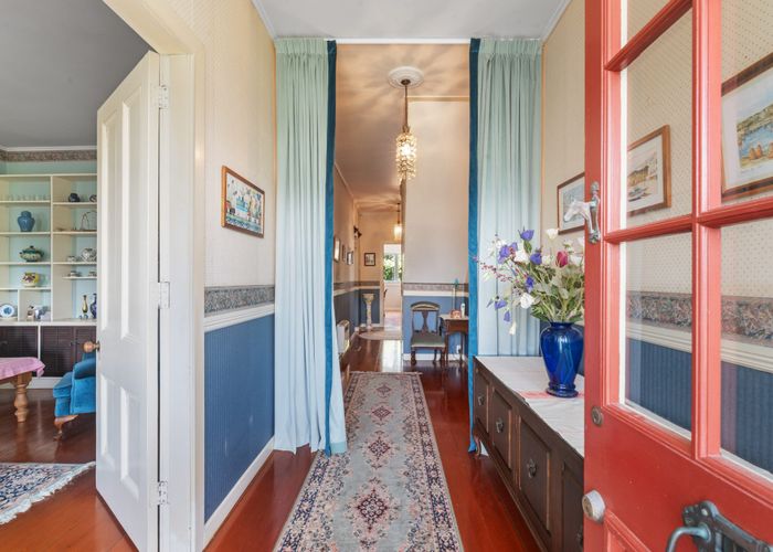  at 4 Tainui Road, Devonport, Auckland