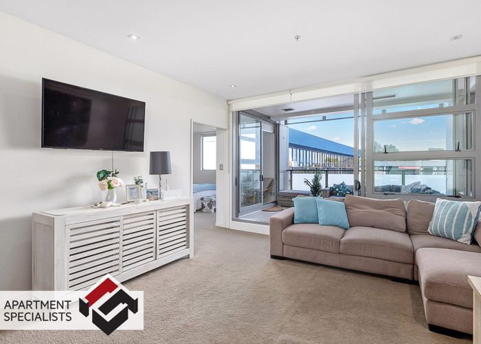  at 16 Huron Street, Takapuna, North Shore City, Auckland