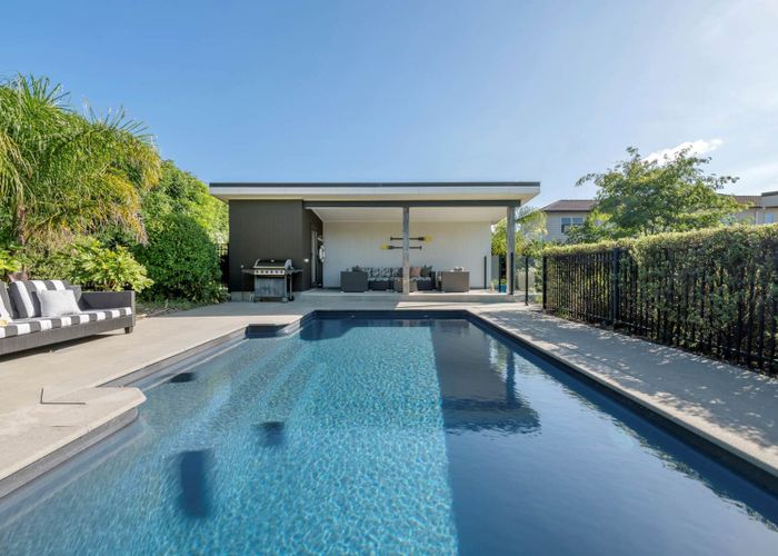  at 58  Weatherly Drive, Beachlands, Manukau City, Auckland