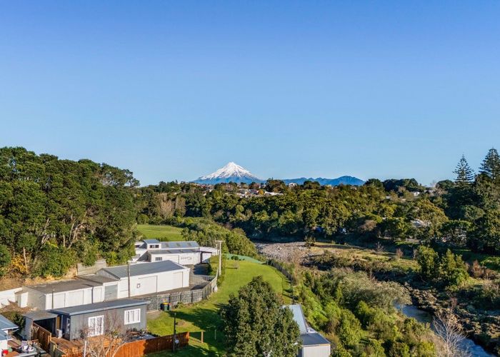  at 20C Gordon Street, Glen Avon, New Plymouth, Taranaki