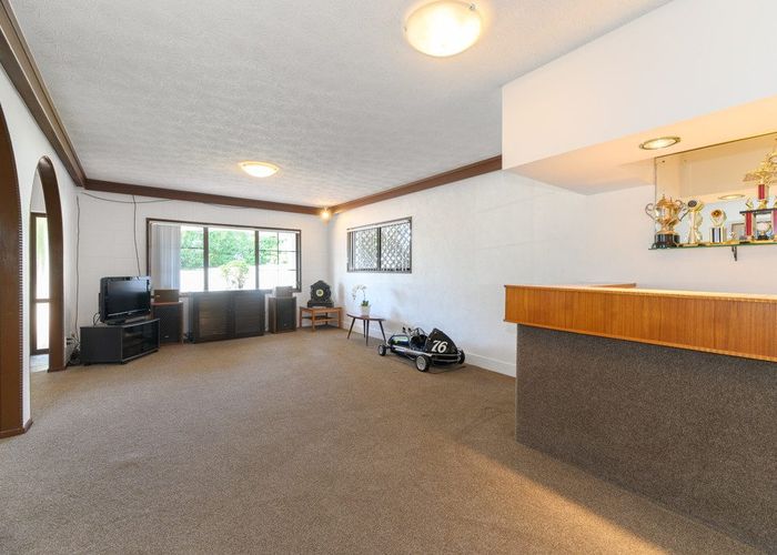  at 1 Tropicana Drive, Mount Roskill, Auckland