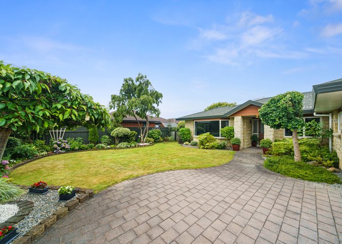  at 80 Parata Street, Waikanae