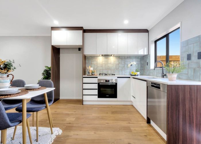  at 4/1 Brough Road, Manurewa East, Manukau City, Auckland