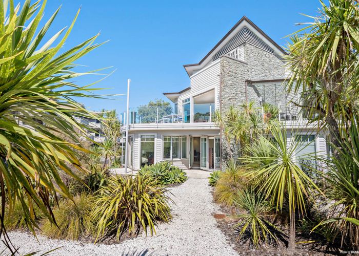  at 31 Little Compton Mews, Snells Beach, Snells Beach