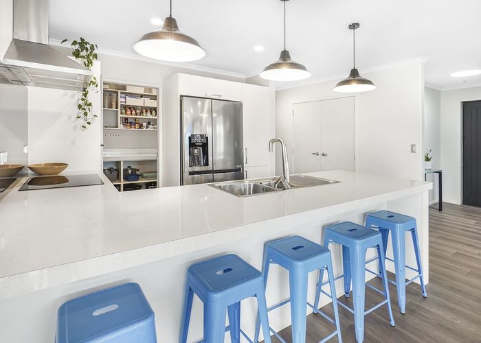  at 13 Foxbury Court, Rototuna North, Hamilton