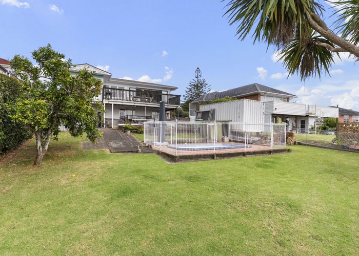  at 29 Te Atatu Road, Te Atatu South, Waitakere City, Auckland