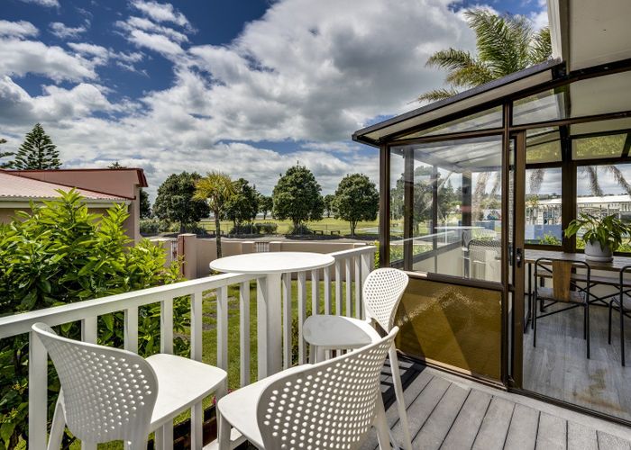  at 37 Charles Street, Westshore, Napier