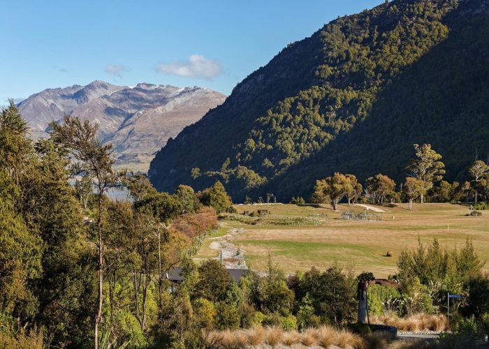  at 9 Haast Eagle Road, Mount Creighton, Queenstown-Lakes, Otago