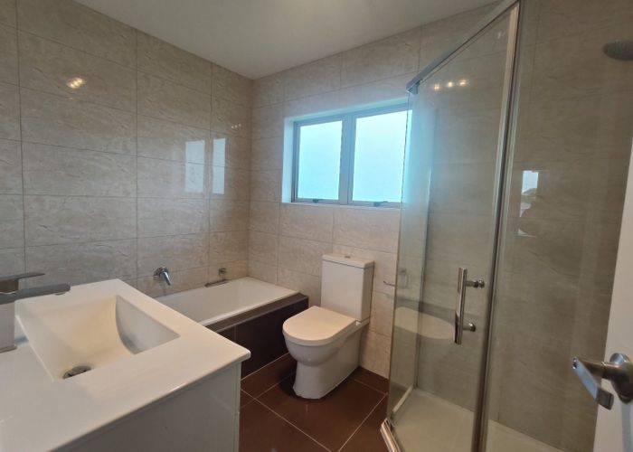  at 15B Vine Street, Mangere East, Manukau City, Auckland