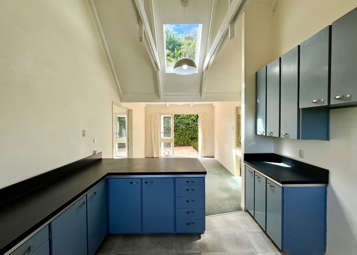  at Amapur Drive, Khandallah, Wellington, Wellington