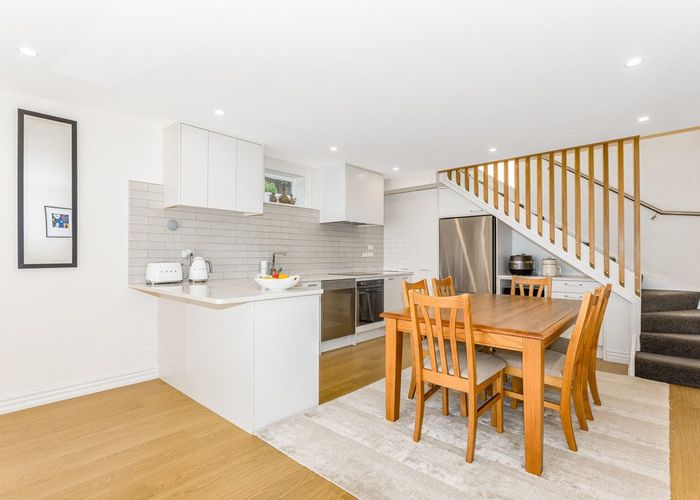  at 27 Princess Terrace, Newtown, Wellington, Wellington