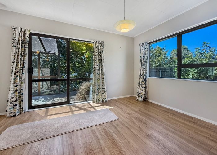  at 8 Churchill Drive, Taradale, Napier, Hawke's Bay