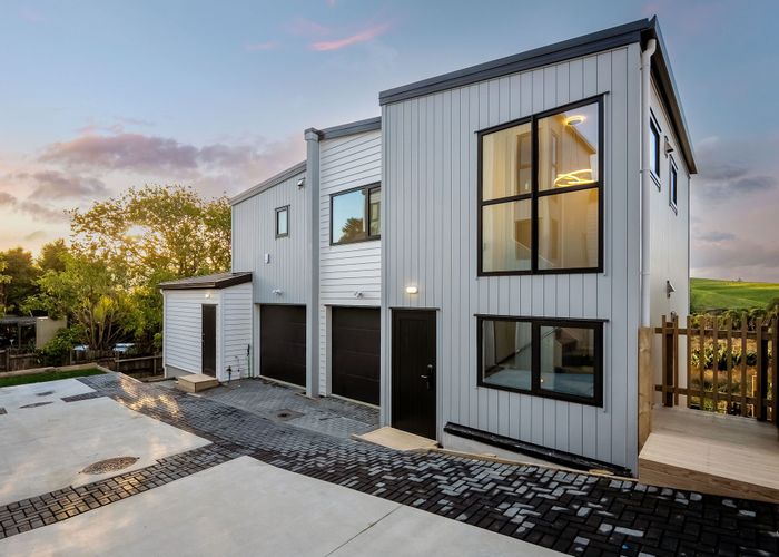  at 3/1088 Beach Road, Torbay, North Shore City, Auckland