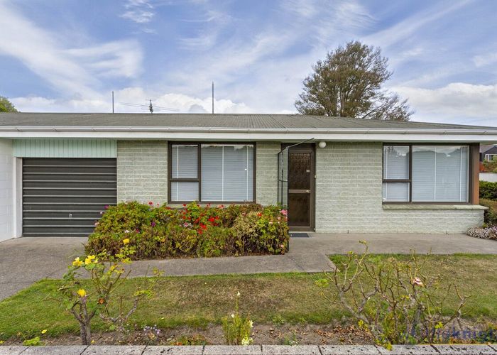  at 1/67 Hinau Street, Riccarton, Christchurch