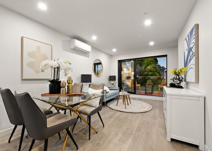  at 3/13 Crosby Road, West Harbour, Auckland