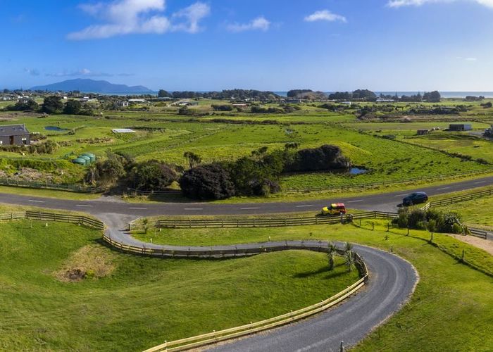  at 100 Harakeke Road, Te Horo