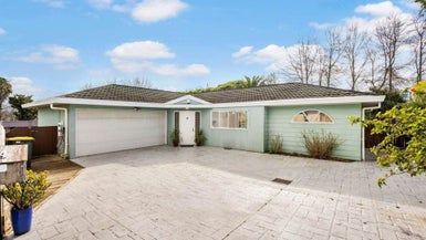  at 4 Kanuka Way, Albany, Auckland